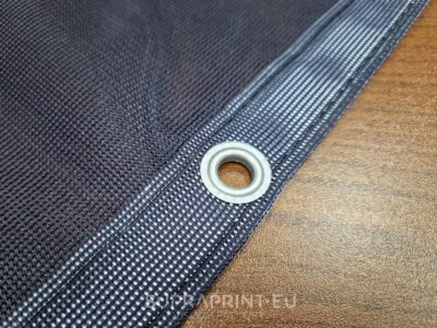 przewiewne banery heavy mesh z oczkami do montażu